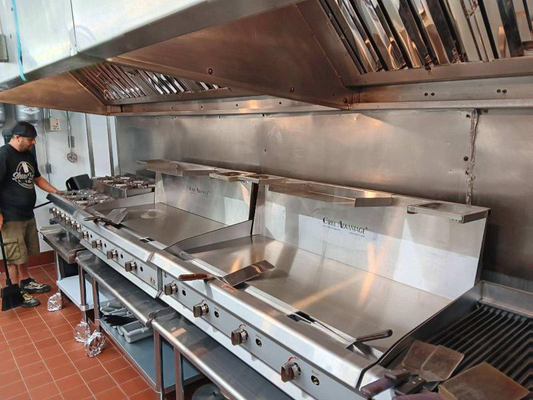Best Flat Top Grill Accessories for Faster Stations