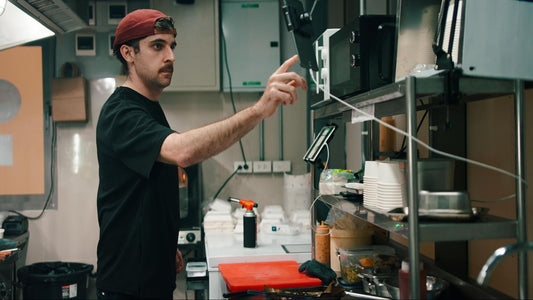 How Restaurant Peak Hours Impact Kitchen Workflow